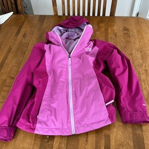 The North Face Girls Large Jacket
